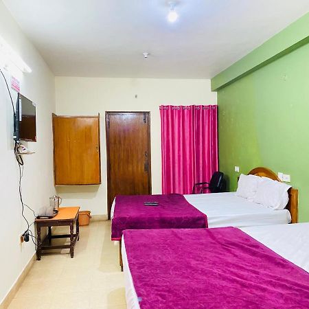 Hotel Nakshatra Ooty Exterior photo