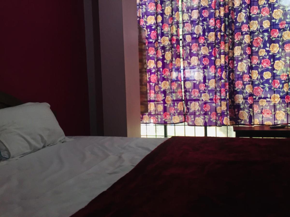 Hotel Nakshatra Ooty Exterior photo