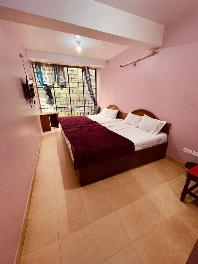 Hotel Nakshatra Ooty Exterior photo