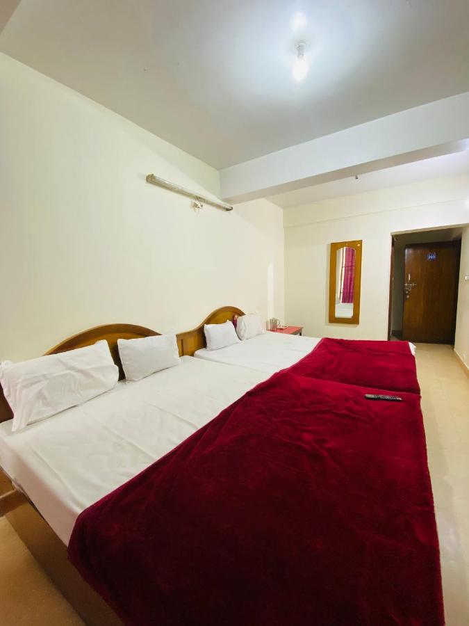 Hotel Nakshatra Ooty Exterior photo